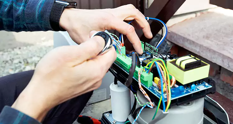 Automatic Driveway Gate Repair in Palm City, FL