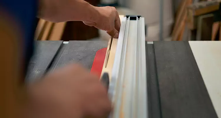 Bifold Door Seal Repair in Palm City, FL