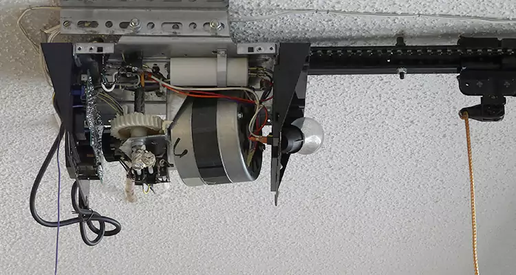 Emergency Garage Door Opener Repair in Palm City, FL