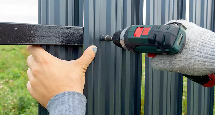 Metal Gate Repair in Palm City, FL