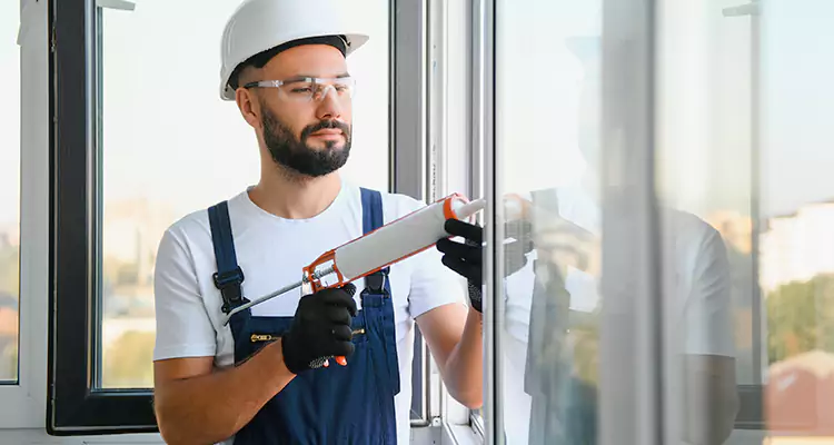 Retractable Screens Repair for Patio in Palm City, FL