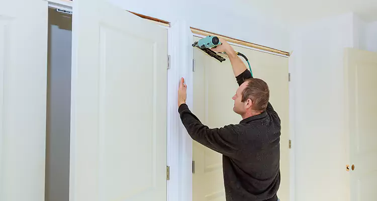 Top Rated Door Fixing ServiceFixing Garage Door Track in Palm City, FL