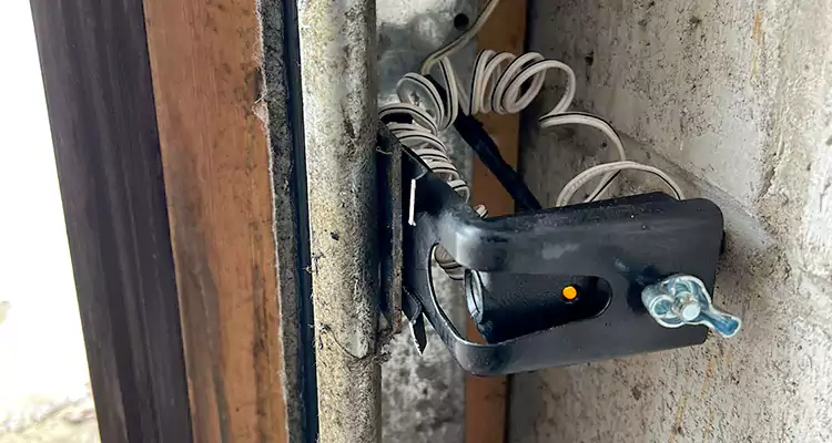 Fix Broken Garage Door Sensor in Palm City, FL